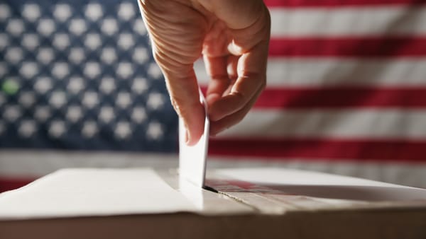 Book Review: Too Close to Call -  The Thirty-Six Day Battle to Decide the 2000 Election